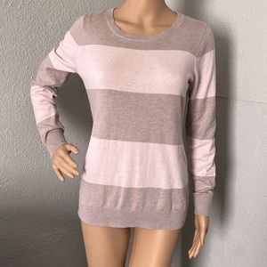 Old Navy Crewneck Sweater